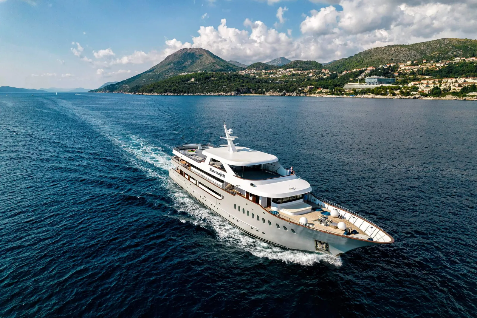Mama Marija II cruise ship